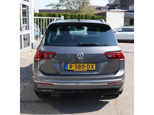 Volkswagen TIGUAN 1.4 TSI ACT Comfortline Business R Navi,Cruise,Trekhaak,Pdc,Pano,RIJKLAARPRIJ!!