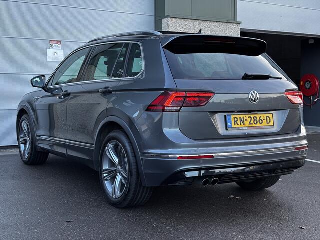 Volkswagen TIGUAN 2.0TSI 4Motion Highline R-Line Pano Keyless Dsg Leer Trekhaak VOLLLL