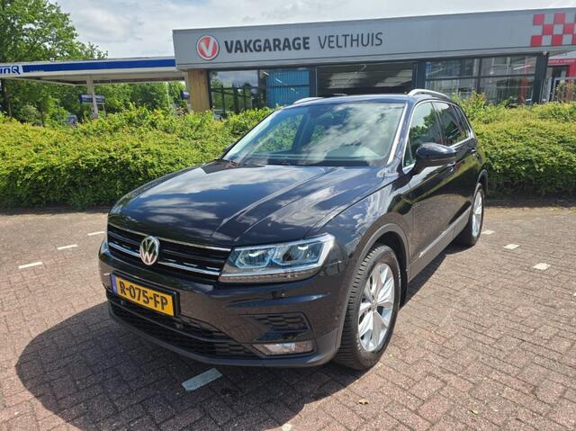 Volkswagen TIGUAN 2.0 4motion Business 190 PK / Trekhaak / Standkachel / stoel-stuur verwarming
