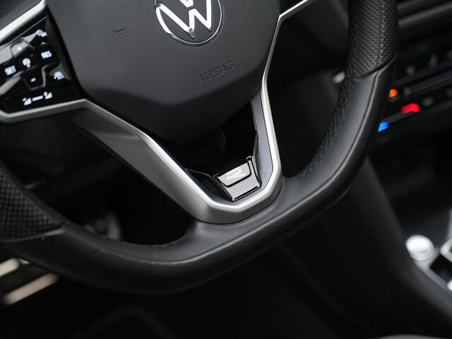 Volkswagen TIGUAN 1.4 TSI eHybrid 245 pk R-Line | Panoramadak | IQ Light | Achteruitrijcamera | Side Assist | Adaptive Cruise | Navigatie