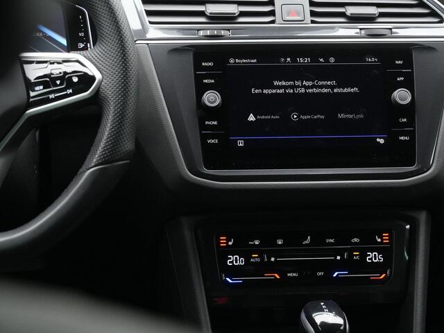 Volkswagen TIGUAN 1.4 TSI eHybrid 245 pk R-Line Business | IQ Light | 360 camera | Adaptive Cruise | Stuur-/stoelverwarming | Keyless Entry