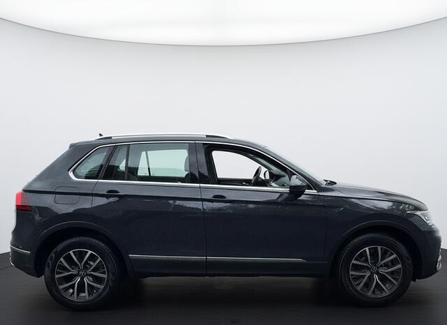 Volkswagen TIGUAN TSI 245PK HYBRIDE DSG LIFE TREKHAAK/NAVI/VIRTUAL