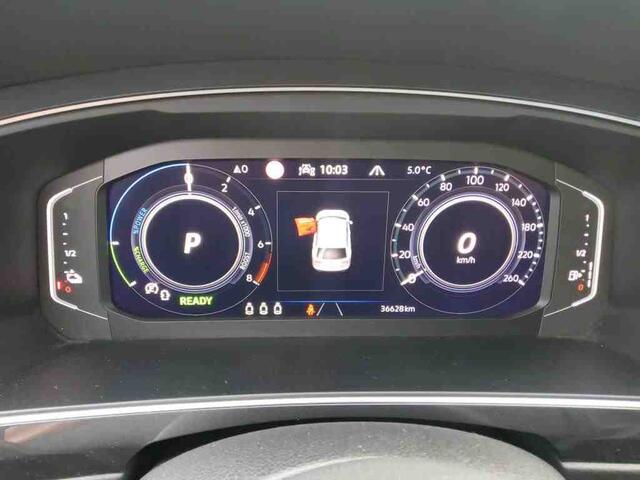 Volkswagen TIGUAN 1.4 TSI eHybrid 245pk PHEV Active / Panoramadak / Trekhaak / Head Up