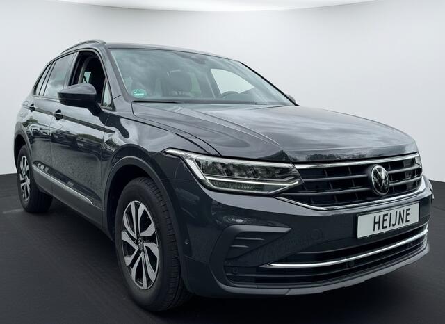 Volkswagen TIGUAN TSI 245PK HYBRIDE DSG LIFE TREKHAAK/NAVI/VIRTUAL/SFEERVERL.