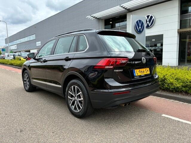 Volkswagen TIGUAN 1.5 TSI ACT Comfortline Business / Navi / LED / Metallic