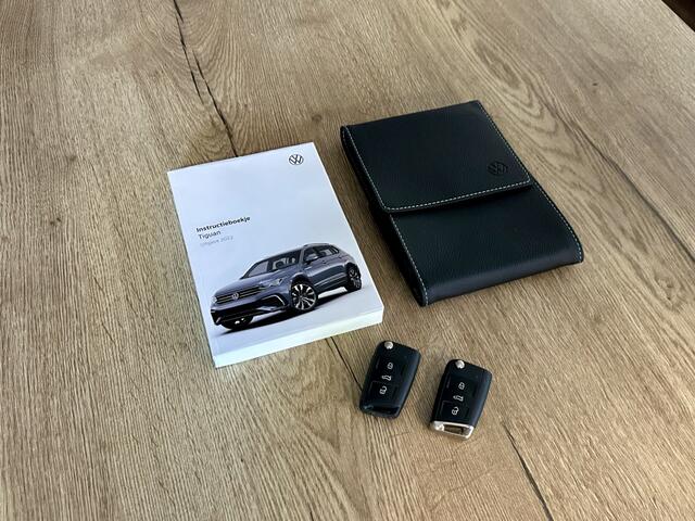 Volkswagen TIGUAN 1.5 TSI R-Line Business+ Trekhaak Carplay Camera