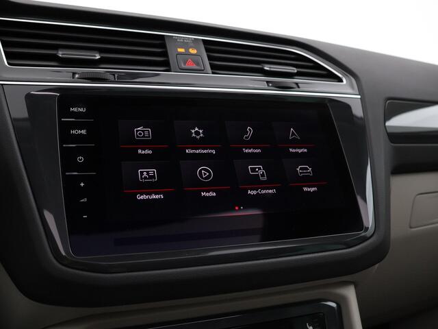 Volkswagen TIGUAN 1.4 TSI 245pk DSG eHybrid Elegance · Panoramadak · 360 Camera · Head-Up · Wegklapbare Trekhaak · Elek. Bestuurdersstoel · Leder Interieur · 19'' Inch ·