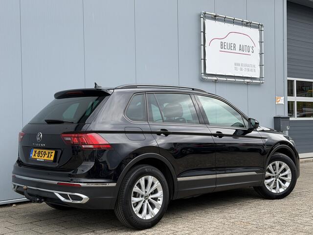 Volkswagen TIGUAN 1.5 TSI Life Automaat Carplay/Trekhaak/17inch.