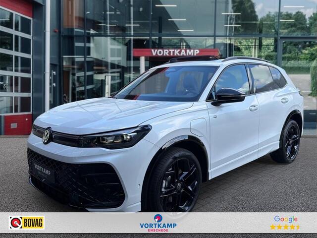 Volkswagen TIGUAN 1.5 TSI eHYBRID R-LINE TREKHAAK/PANO-DAK/CAMERA/ELEK-KLEP/ACC/HUD/STOELVERW