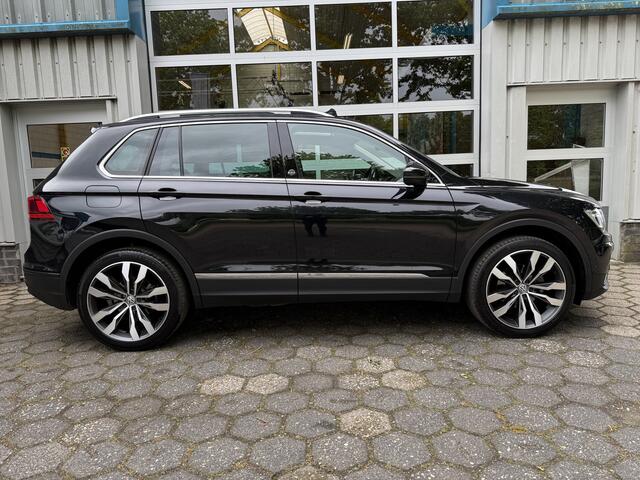 Volkswagen TIGUAN 1.4 TSI 4Motion Highline / Panoramadak / Virtual display / Trekhaak