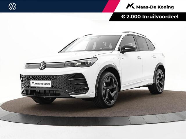 Volkswagen TIGUAN R-Line 1.5 eHybrid 204 PK 6 versn. DSG · Voorstoelen verwarmbaar · Sfeerverlichting ·