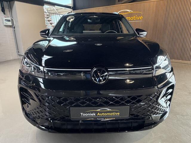 Volkswagen TIGUAN 1.5 eHybrid R-Line Edition Black-Line Head up display Adp. Cruise Control Ergo Active Stoelen Viturele Cockpit stuurverwarming stoel koeling .