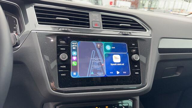 Volkswagen TIGUAN 1.5 TSI DSG Elegance | Trekhaak | Panorama | Navigatie | Matrix-LED // Verwacht 05-2026 //