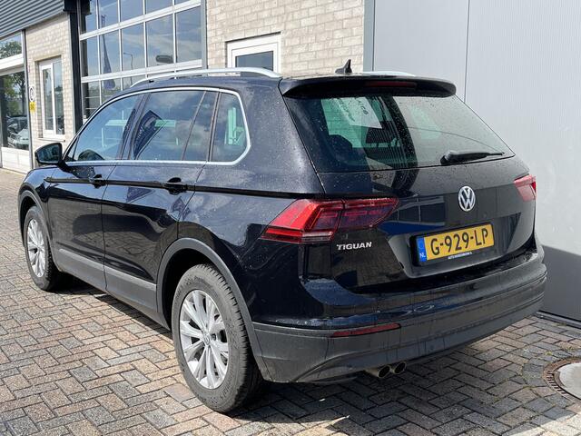 Volkswagen TIGUAN 1.5 TSI ACT Comfortline Business / AUTOMAAT/ ADAPTIVE CRUISE CONTROL/ APP-CONNECT/ PARKEER SENSOREN V+A/ ELEKTRISCHE ACHTERKLEP/ NAVI/ DAB/ CLIMA/ 17'' LMV