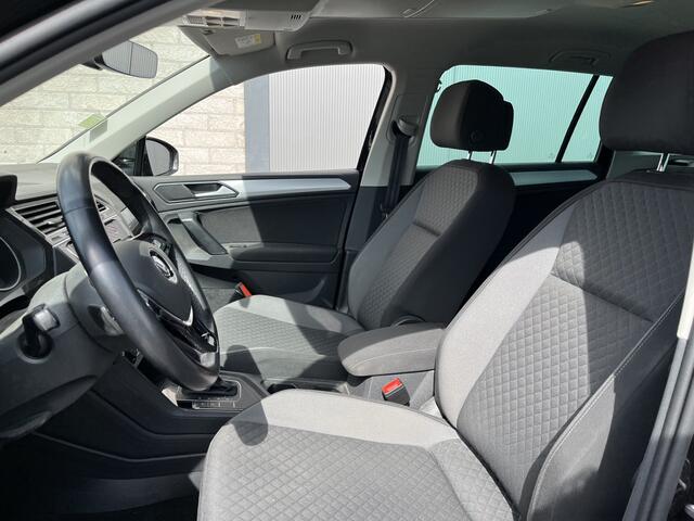 Volkswagen TIGUAN 1.5 TSI ACT Comfortline Business / AUTOMAAT/ ADAPTIVE CRUISE CONTROL/ APP-CONNECT/ PARKEER SENSOREN V+A/ ELEKTRISCHE ACHTERKLEP/ NAVI/ DAB/ CLIMA/ 17'' LMV