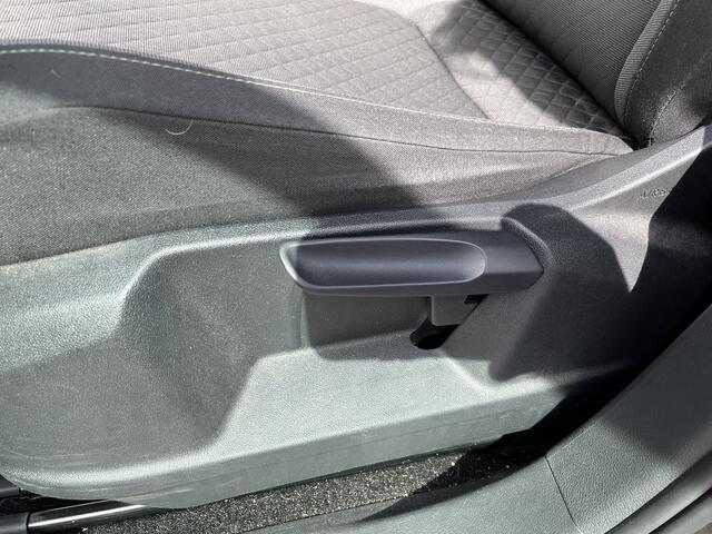 Volkswagen TIGUAN 1.5 TSI ACT Comfortline Business / AUTOMAAT/ ADAPTIVE CRUISE CONTROL/ APP-CONNECT/ PARKEER SENSOREN V+A/ ELEKTRISCHE ACHTERKLEP/ NAVI/ DAB/ CLIMA/ 17'' LMV