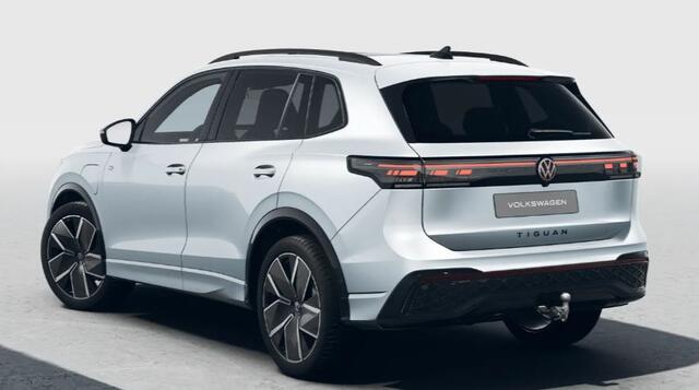 Volkswagen TIGUAN 1.5 eHybrid 204PK DSG R-Line Edition / Resterende Fabrieksgarantie tot 07-08 2029 / Trekhaak / Panoramadak / 20'' LMV / VW