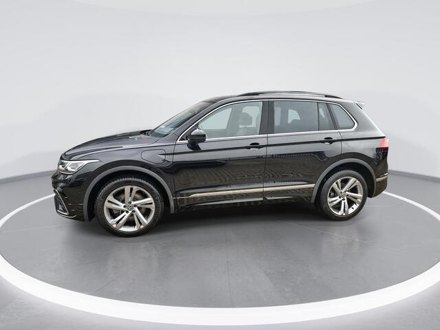 Volkswagen TIGUAN 1.4TSIeHybrid 180kW/245PK R-Line Business · Panoramadak · Trekhaak · Apple/Android Car Play ·