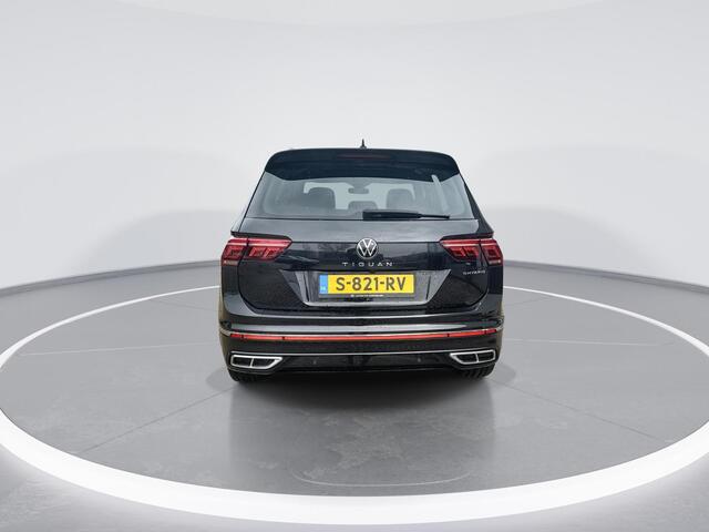 Volkswagen TIGUAN 1.4TSIeHybrid 180kW/245PK R-Line Business · Panoramadak · Trekhaak · Apple/Android Car Play ·