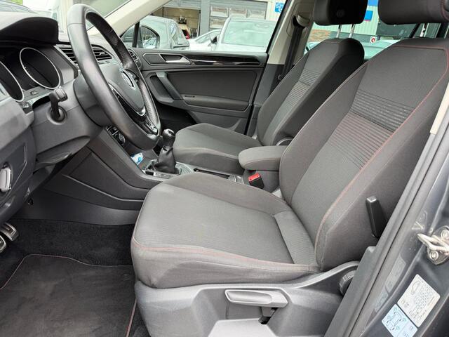 Volkswagen TIGUAN 1.4 TSI Sound / Navi / CarPlay / ACC / Trekhaak