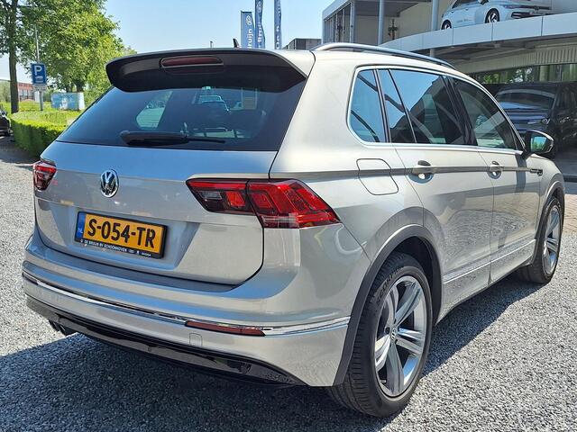 Volkswagen TIGUAN 1.5 TSI 150pk DSG R-Line (Pano,Leer,Navi,Led)