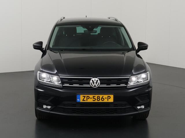 Volkswagen TIGUAN 1.5 TSI ACT Comfortline Business | Trekhaak | Navigatie | Cruise Control Adaptief | Stoelverwarming | Climate Control |