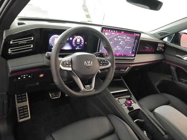 Volkswagen TIGUAN 1.5 eHybrid R-Line Edition 272 pk Automaat (DSG) | Verlengde garantie | Navigatie | Panoramadak | Trekhaak (wegklapbaar) | Stoelverwarming v/a | Black Style pakket | R-Line |