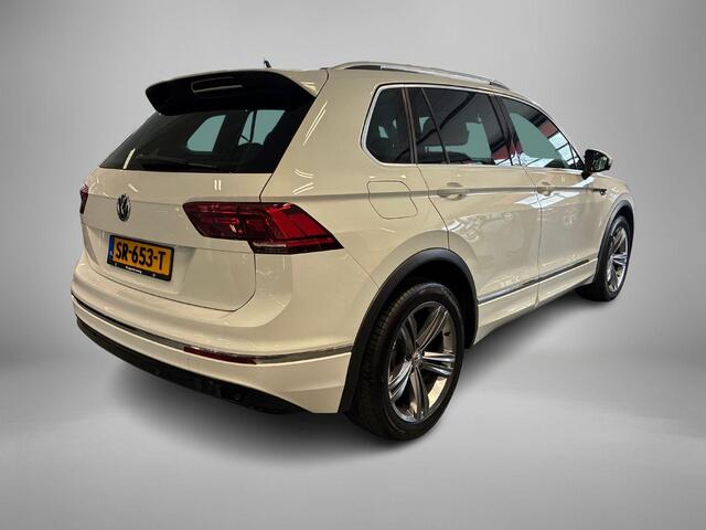 Volkswagen TIGUAN 1.4 TSI 150pk ACT Comfortline Business · Panoramadak · Wegklapbare Trekhaak · R-line Exterieur · Apple/Android Car Play · Stoelverwarming · Navigatie · 19'' Inch ·