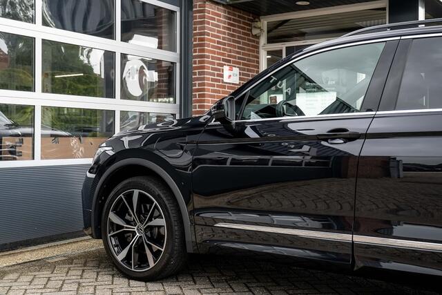 Volkswagen TIGUAN R-Line 1.4 eHybrid | IQ Light | ACC | Lane Assist | Stuurverwarming | 20 Inch |
