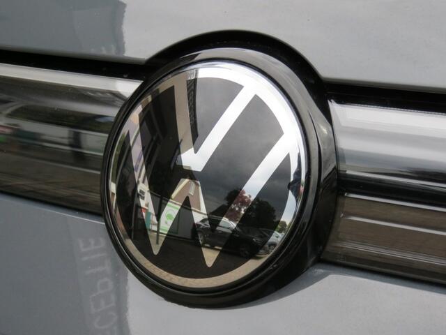 Volkswagen TIGUAN 1.5 eTsi GOAL DSG-aut. / Trekhaak / IQ Light / 360 Camera / FABRIEKS garantie