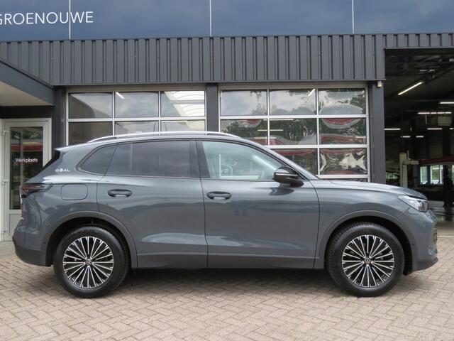 Volkswagen TIGUAN 1.5 eTsi GOAL DSG-aut. / Trekhaak / IQ Light / 360 Camera / FABRIEKS garantie