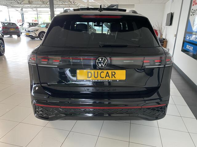 Volkswagen TIGUAN 1.5 eHybrid R-Line Edition 272 PK panoramadak , headup , Leer ,/massage stoel