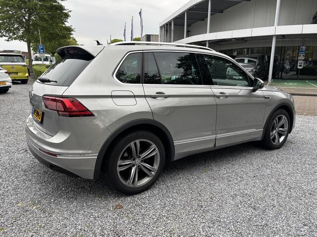Volkswagen TIGUAN 1.5 TSI 150pk DSG R-Line (Pano,Trekhaak,Camera)