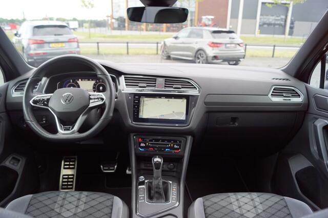 Volkswagen TIGUAN 1.4 e-Hybrid R-Line 245pk/ Panodak /Trekhaak /DCC / ACC /Navi Pro /Head-up/360gr. Camera/IQ LED/AppConnect