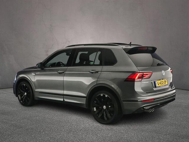 Volkswagen TIGUAN Highline Business R 1.5 TSI 150pk DSG Automaat Panoramadak, Adaptive cruise control, Elektrische achterklep, Achteruitrijcamera, Navigatie