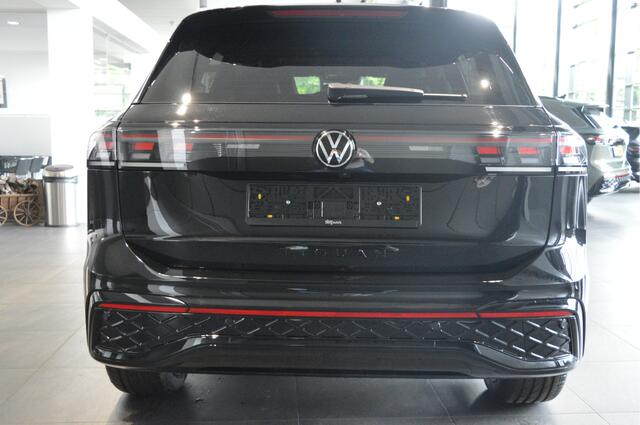 Volkswagen TIGUAN 1.5 eHybrid 3X R-LINE Black Style head up 20 inch 272 pk !!