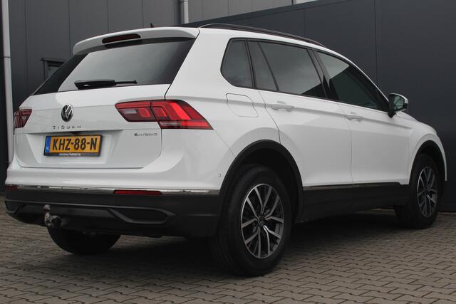 Volkswagen TIGUAN 1.4 TSI eHybrid R-Line Business+ | Incl. 12 Maanden garantie | Stoelverwarming | Stuurverwarming | Adaptieve cruise | Apple Carplay/Android Auto | Memory seats | Navigatie | Parkeersensoren | Parkeercamera | Trekhaak |