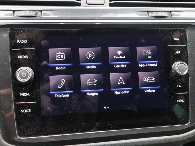 Volkswagen TIGUAN 1.5 TSi 150 Pk Automaat R-Line | Stoelverwarming | Panorama dak | Camera | Carplay | Adaptive Cruise | 19 Inch | 90.811 Km !!