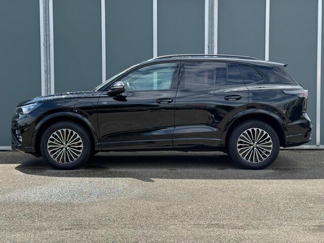 Volkswagen TIGUAN 1.5 TSI eHybrid 204pk R-Line Black Style | 360 Camera | Head-Up