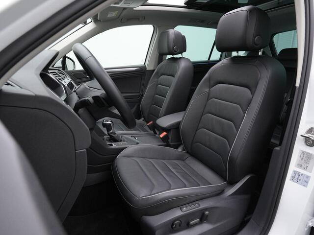 Volkswagen TIGUAN 1.4 TSI eHybrid 245 pk Elegance | Panoramadak | Trekhaak | IQ Light | Geheugenstoelen | 360 camera | Elektrische achterklep | Adaptive Cruise
