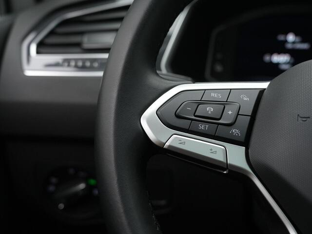 Volkswagen TIGUAN 1.4 TSI eHybrid 245 pk Elegance | Panoramadak | Trekhaak | IQ Light | Geheugenstoelen | 360 camera | Elektrische achterklep | Adaptive Cruise