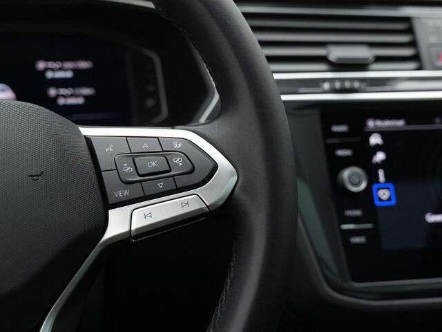 Volkswagen TIGUAN 1.4 TSI eHybrid 245 pk Elegance | Panoramadak | Trekhaak | IQ Light | Geheugenstoelen | 360 camera | Elektrische achterklep | Adaptive Cruise