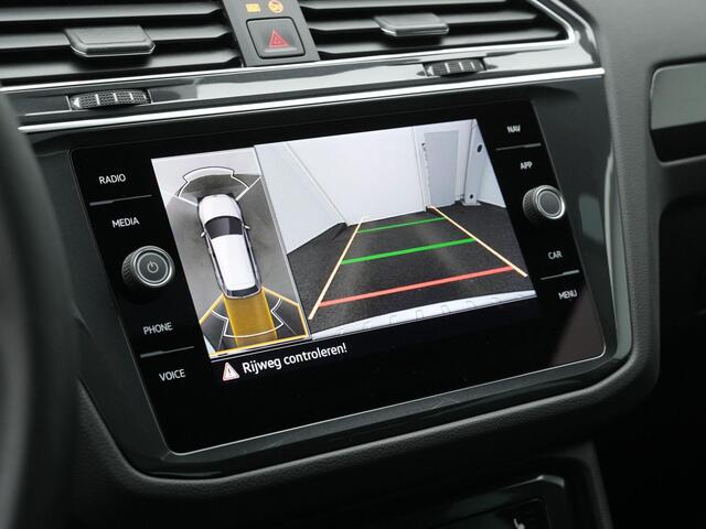 Volkswagen TIGUAN 1.4 TSI eHybrid 245 pk Elegance | Panoramadak | Trekhaak | IQ Light | Geheugenstoelen | 360 camera | Elektrische achterklep | Adaptive Cruise