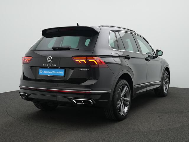 Volkswagen TIGUAN 1.4 TSI eHybrid 245 pk R-Line Business | IQ Light | 360 camera | Adaptive Cruise | Stuur-/stoelverwarming | Keyless Entry