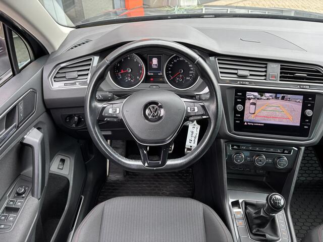 Volkswagen TIGUAN 1.4 TSI ACT SOUND Edition / Stoel & Stuurverwarming / Trekhaak Wegklapbaar / Allseason Banden /