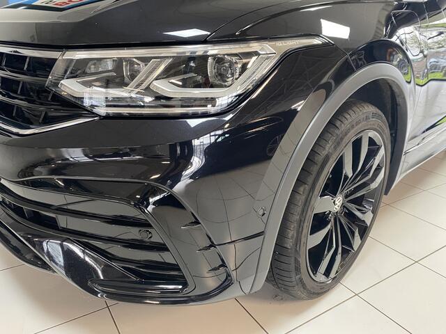 Volkswagen TIGUAN 1.4 TSI eHybrid R-Line Business+Black style Panoramadak / Trekhaak /Carplay/ Leer