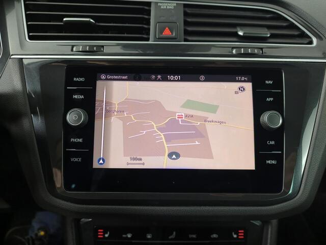 Volkswagen TIGUAN 1.4 TSI eHybrid Elegance | Panoramadak | Stoelverwarming | Camera | elektrisch bedienbare achterklep |