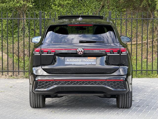 Volkswagen TIGUAN 1.5 eHybrid R-Line | Trekhaak | Pano | H&K