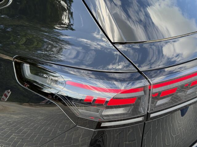 Volkswagen TIGUAN 1.5 eHybrid R-Line | Trekhaak | Pano | H&K