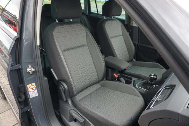 Volkswagen TIGUAN 1.4 TSI eHybrid | Trekhaak | winter pakket | 93% soh